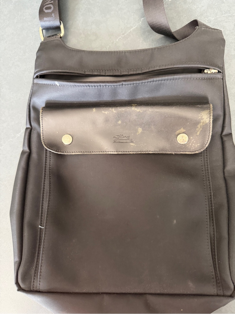 Vintage Longchamp Black Nylon & Leather Crossbody Messenger Bag - Picture 2 of 4